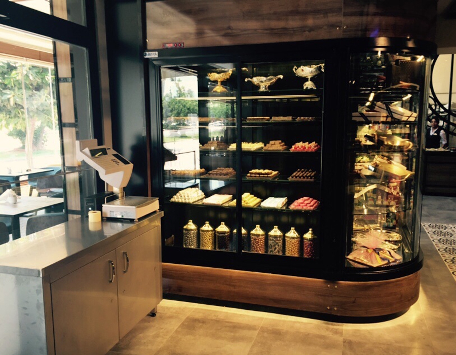 Yaş Pasta Dolabı Tamiri ve Alım–Satım Hizmeti